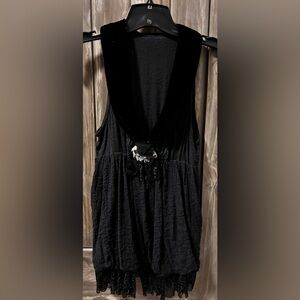 Elegant Black Sleeveless Top. Size S